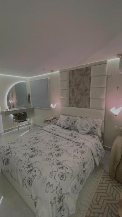 Villa استديو مع جلسة خارجية بدخول ذكي à Riyad Extérieur photo